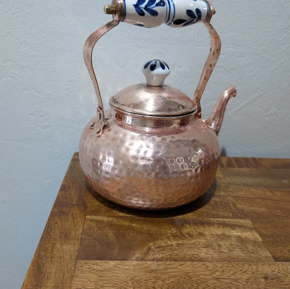 Copper‎ Teapot With Porcelain Handle Large
